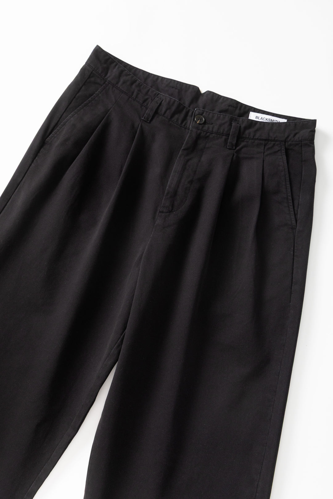 Blacksmith - Big Ivy Chino - Black