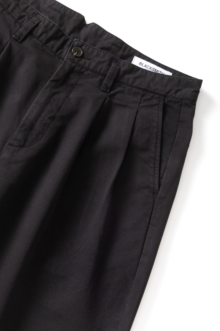 Blacksmith - Big Ivy Chino - Black