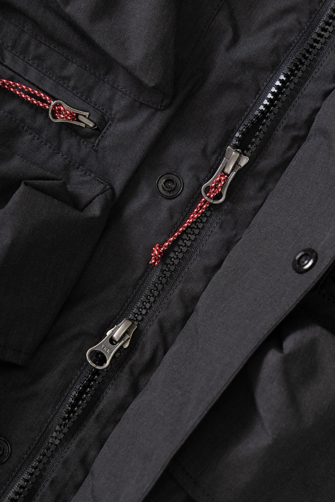 Nanga - Hinoc Mountain Parka - Charcoal