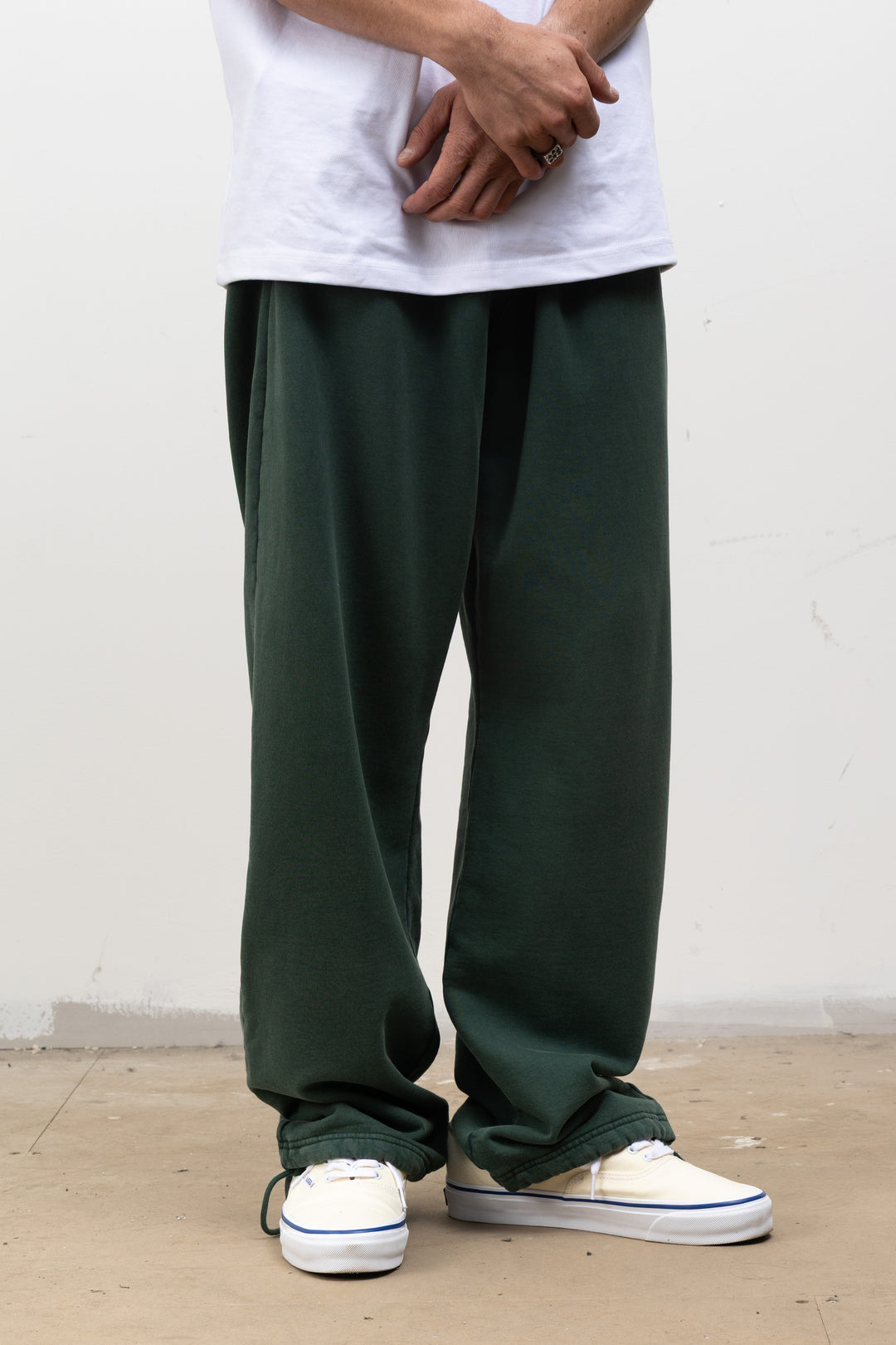 Blacksmith - Washed Wide Jogger - Forest